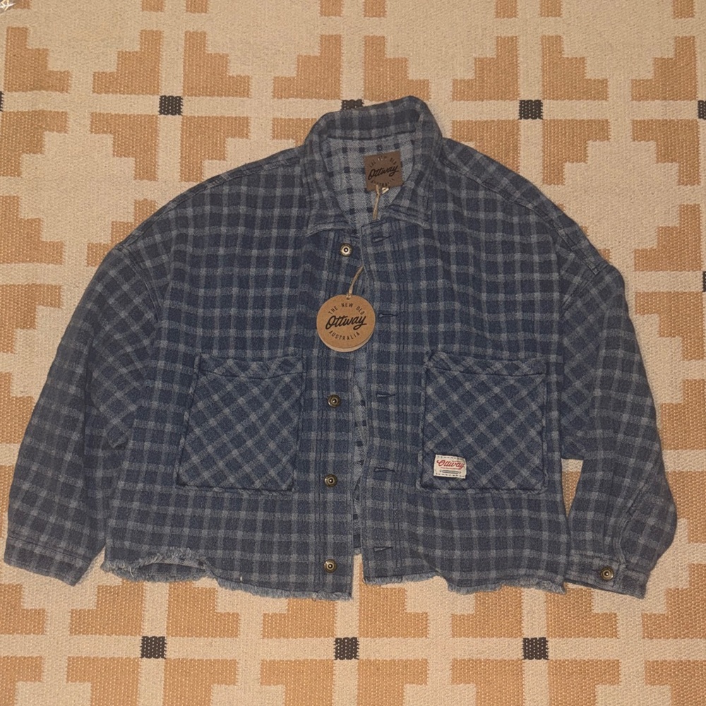 Ottawa’s flannel Blue Checkered Jacket